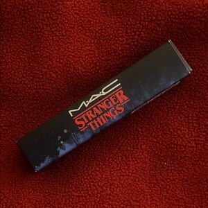 MAC Lipglass Red Stranger Things Rockin Robin NIB